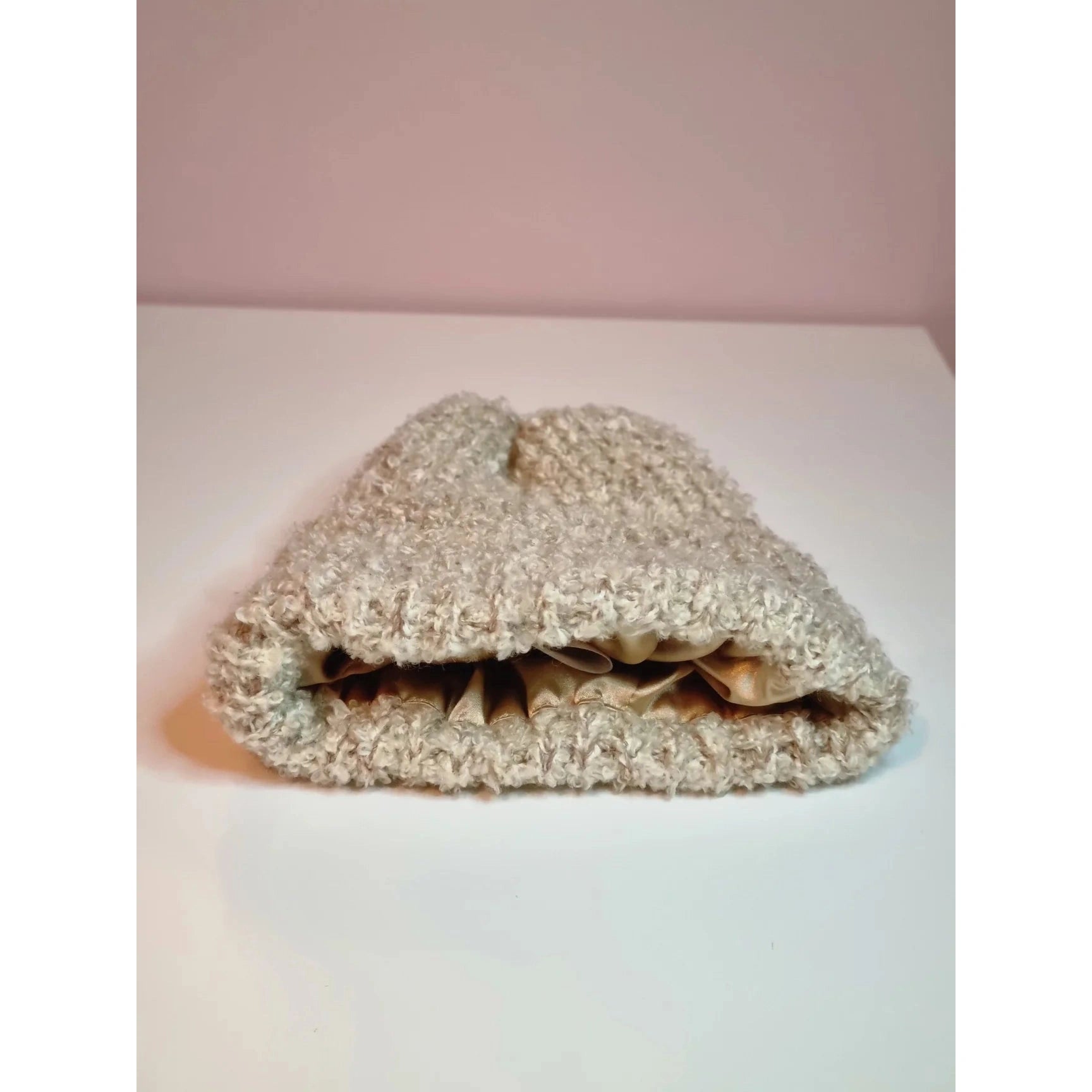 Wintermuts met satijnen voering