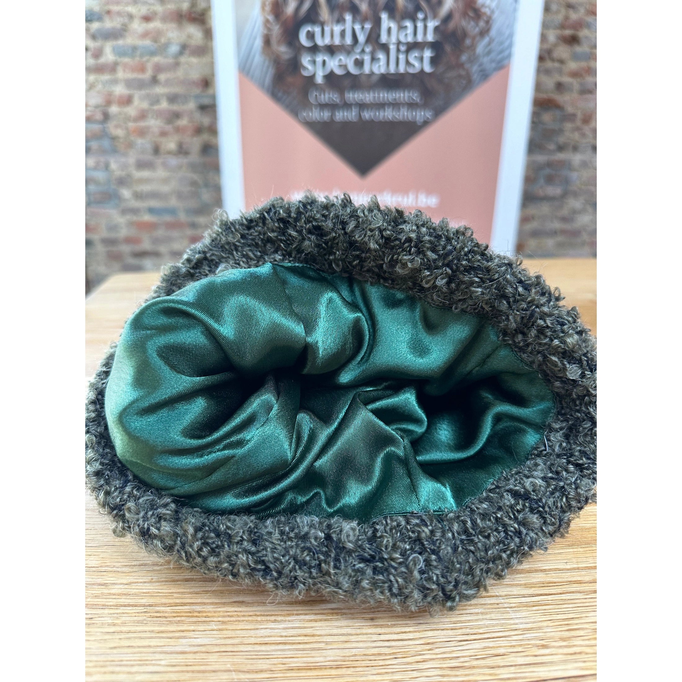 Wintermuts met satijnen voering