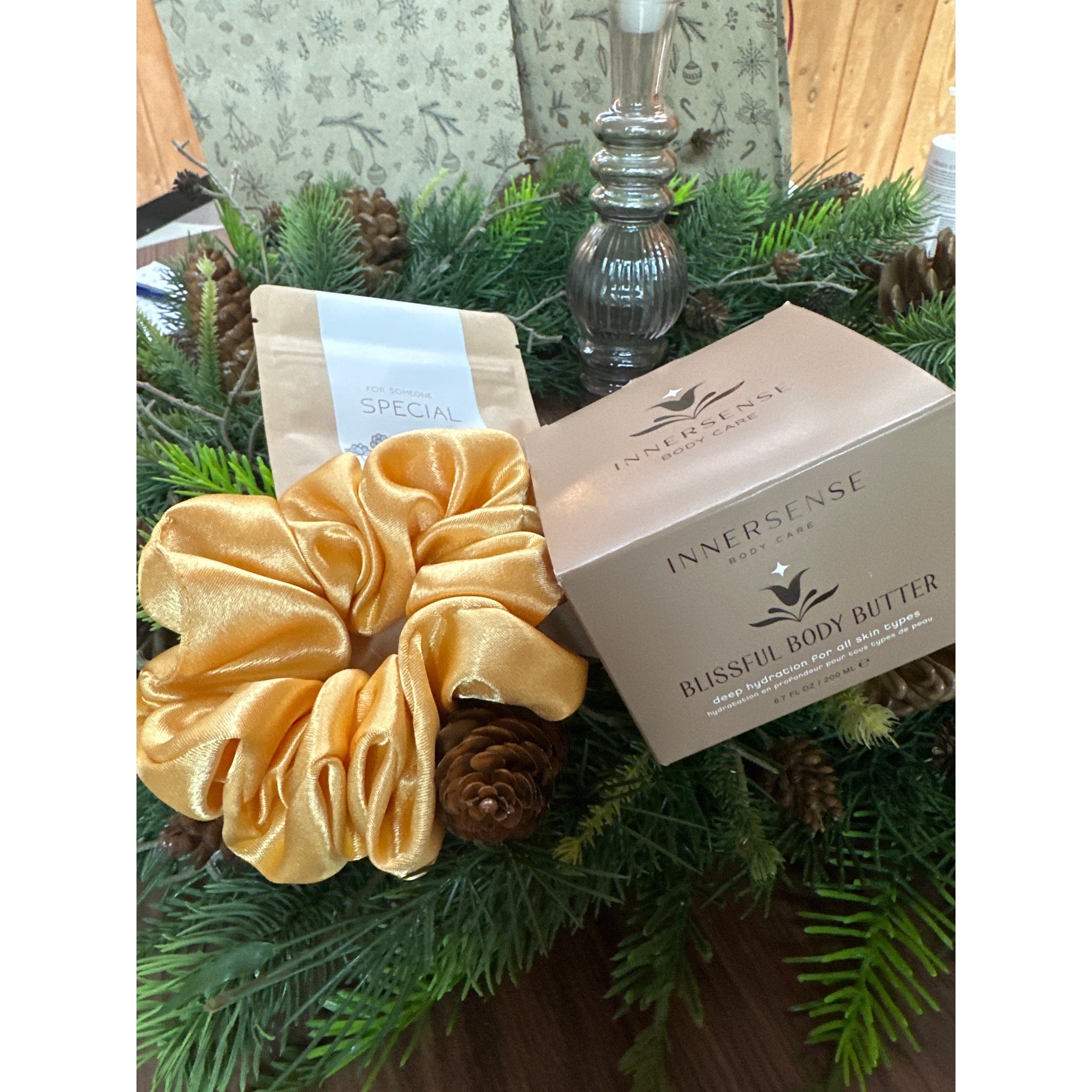 Kerstpakket Body butter + scrunchie + Bath salt