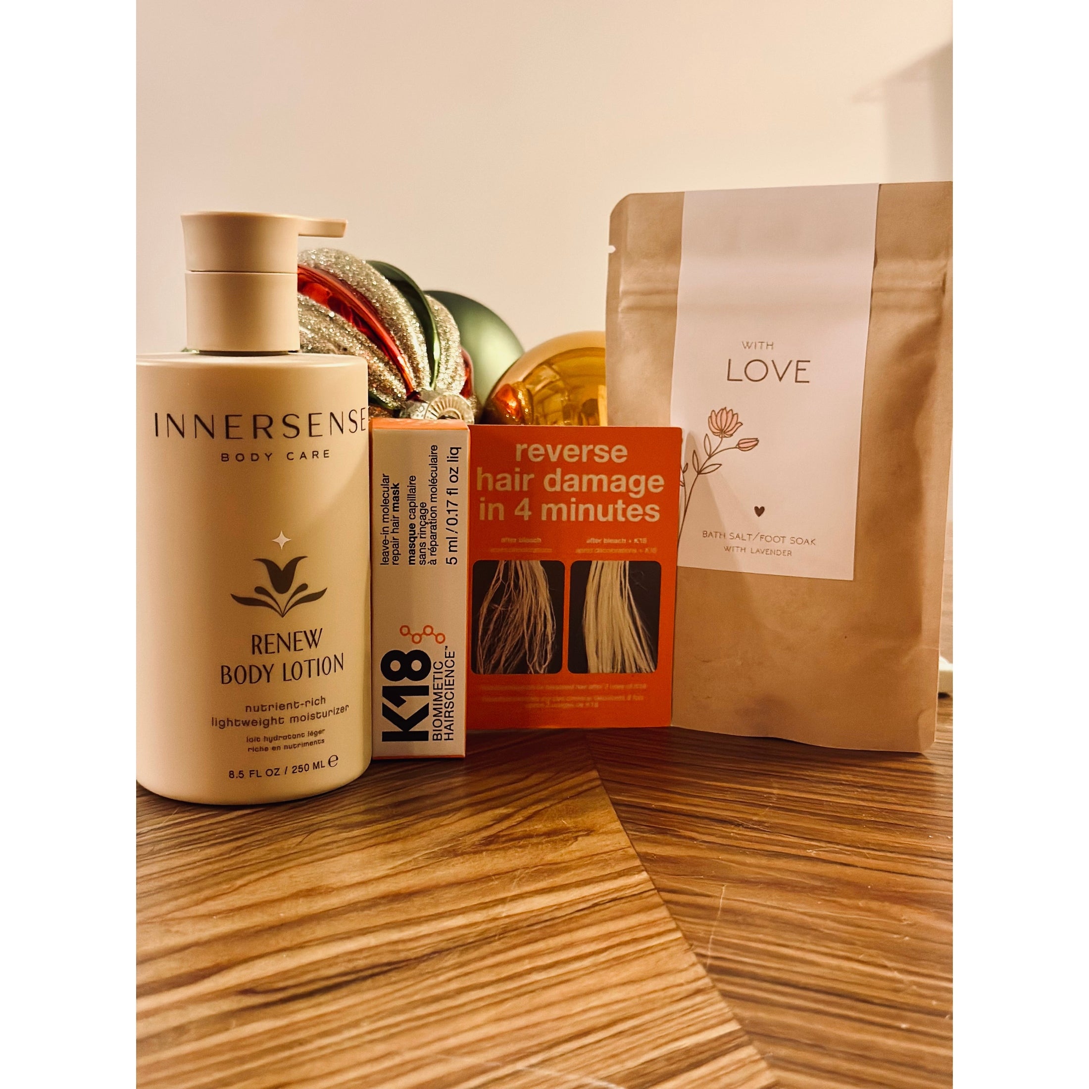 Kerstpakket Body lotion + K18 + Bath salt