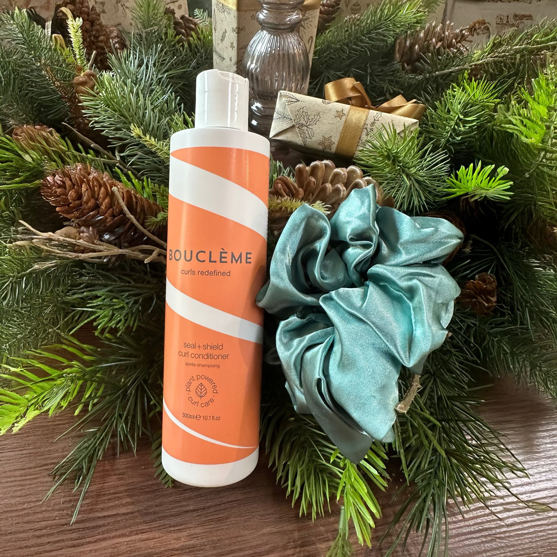 Kerstpakket conditioner + scrunchie